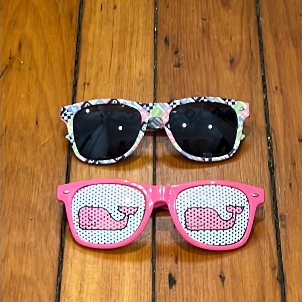 Vineyard Vines Sunglasses Set